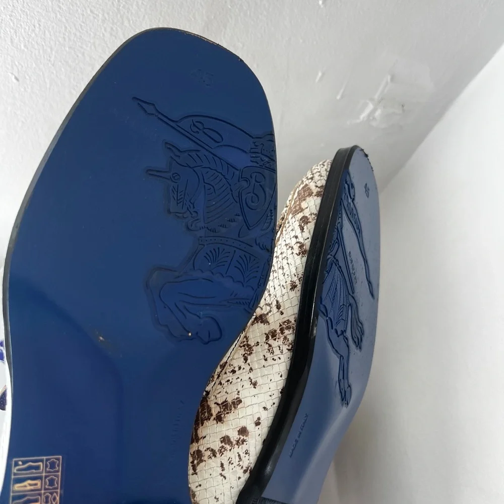 BNIB Burberry Men’s Loafers White Barbed Snakeskin Size 45 US 12 Floor Model - Picture 5 of 10